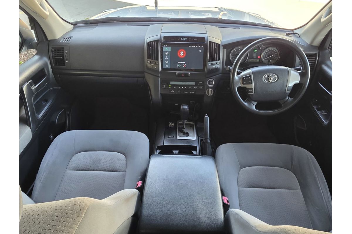 2009 Toyota Landcruiser GXL VDJ200R image 34