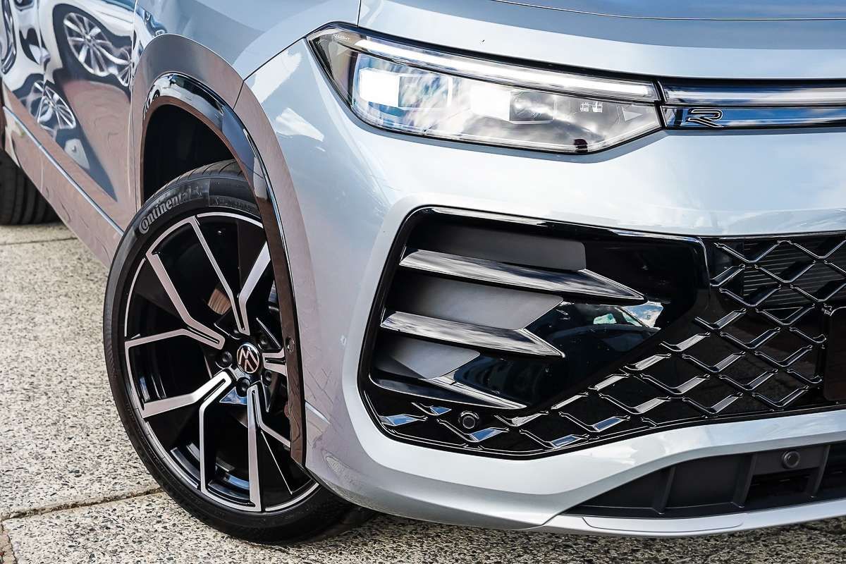 2025 Volkswagen Tayron 195TSI R-Line R4