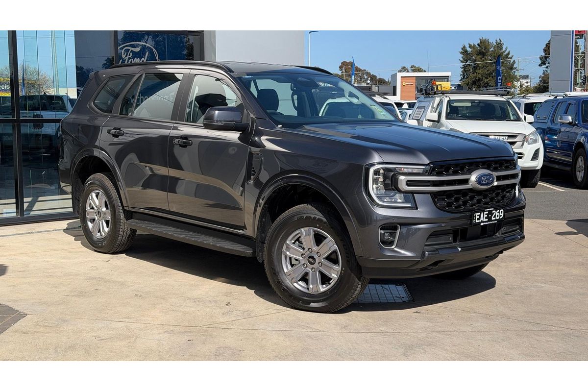 2025 Ford Everest Ambiente 2.0L