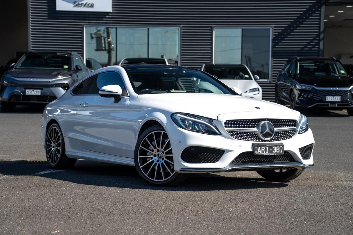 2017 Mercedes-Benz C-Class C300 C205