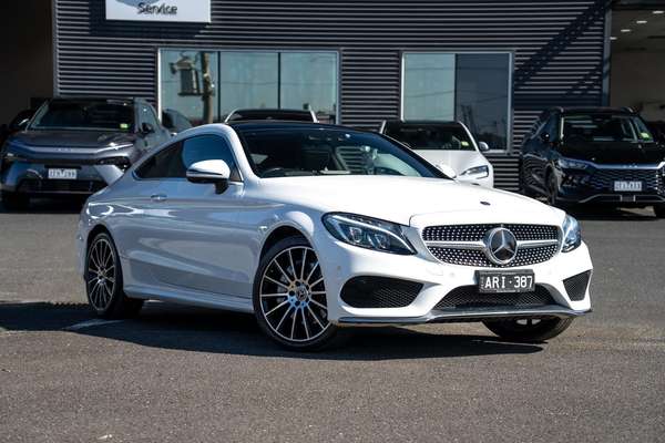 2017 Mercedes-Benz C-Class C300 C205