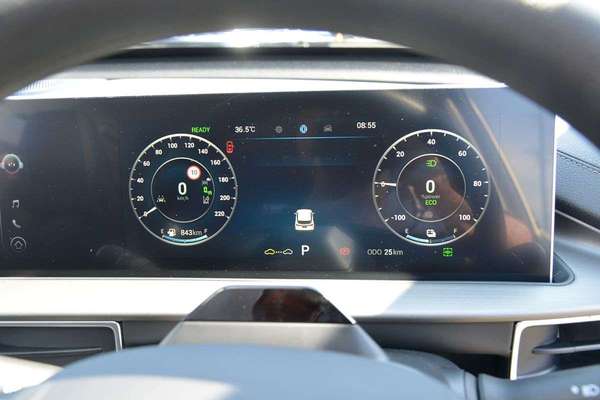 2026 Chery Tiggo 4 Hybrid Urban thumb-10