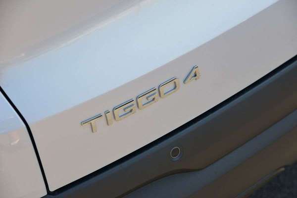 2026 Chery Tiggo 4 Hybrid Urban thumb-19