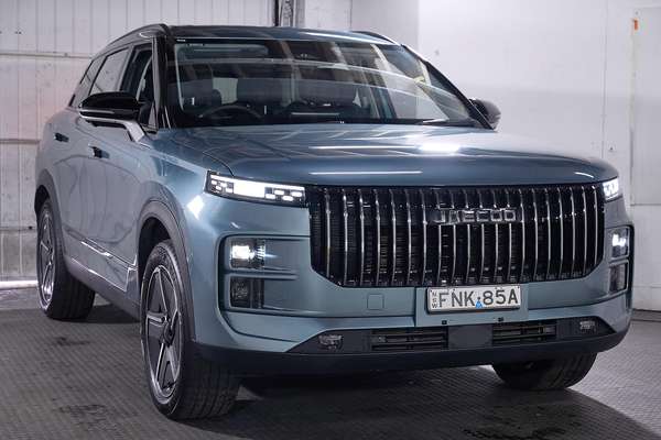 2025 OMODA JAECOO J7 SHS Summit