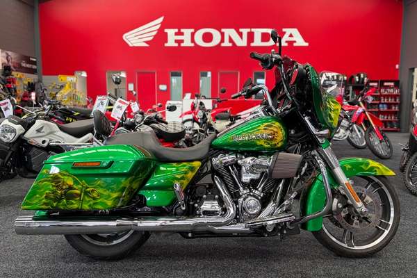 2017 Harley-Davidson STREET GLIDE TOURING