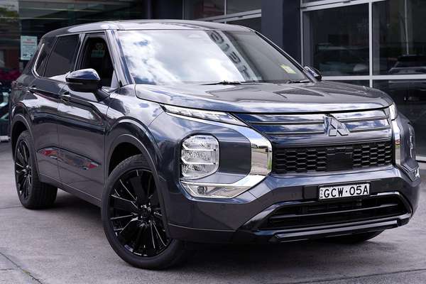 2026 Mitsubishi Outlander Black Edition ZM