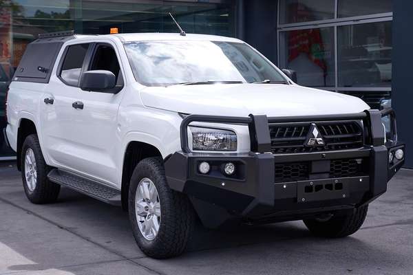 2026 Mitsubishi Triton GLX+ MV 4X4