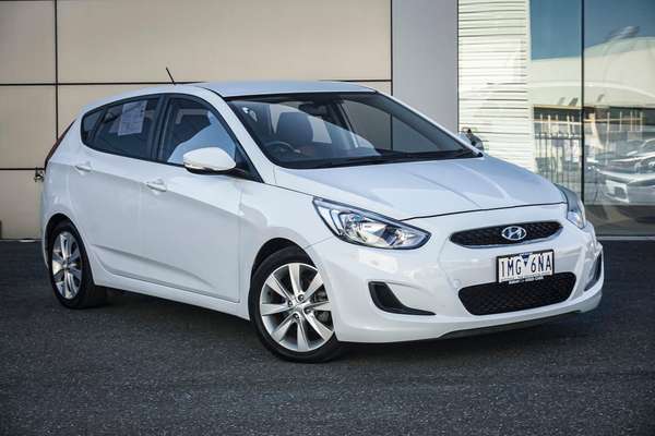 2017 Hyundai Accent Sport RB6