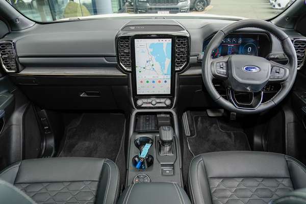 2026 Ford Everest Platinum 3.0L thumb-18