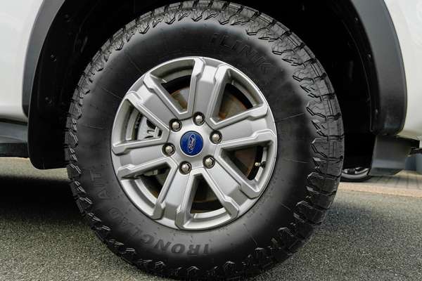 2023 Ford Ranger XLT 4X4 2.0L thumb-3