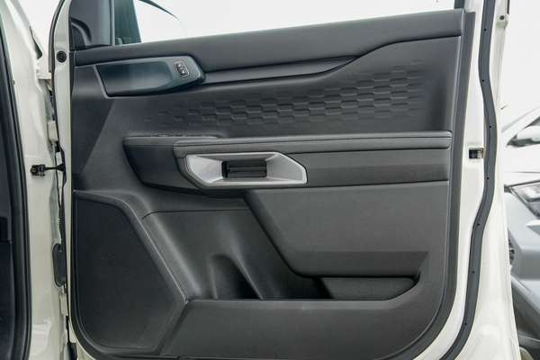2023 Ford Ranger XLT 4X4 2.0L thumb-16