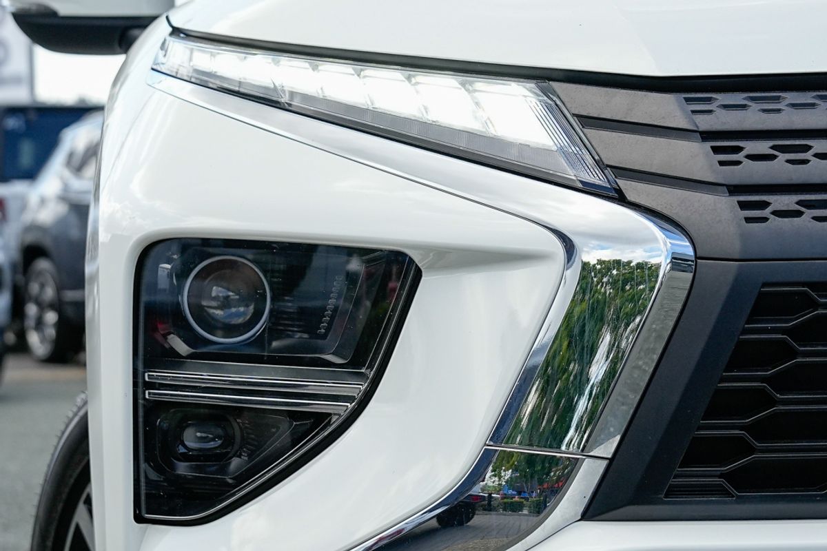 2023 Mitsubishi Eclipse Cross LS YB