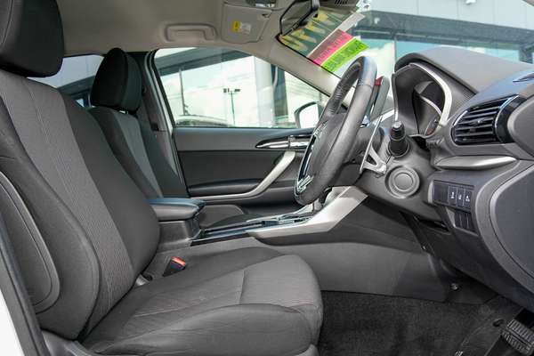 2023 Mitsubishi Eclipse Cross LS YB thumb-9