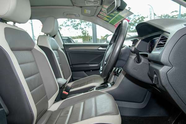 2020 Volkswagen T-Roc 110TSI Style A11 thumb-5