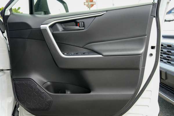 2020 Toyota RAV4 GX AXAH54R thumb-15