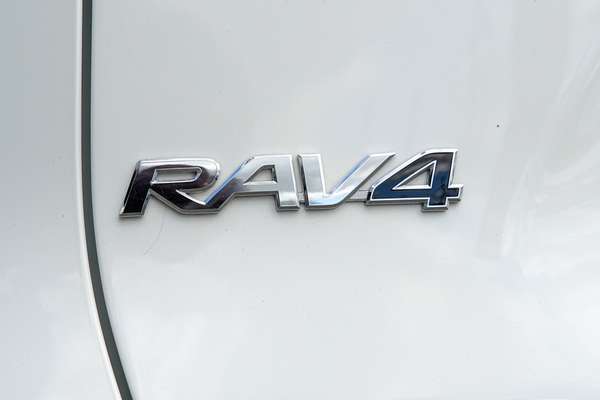 2020 Toyota RAV4 GX AXAH54R thumb-19