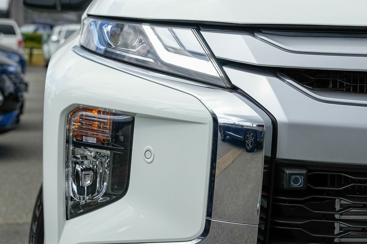 2023 Mitsubishi Triton GLS MR 4X4