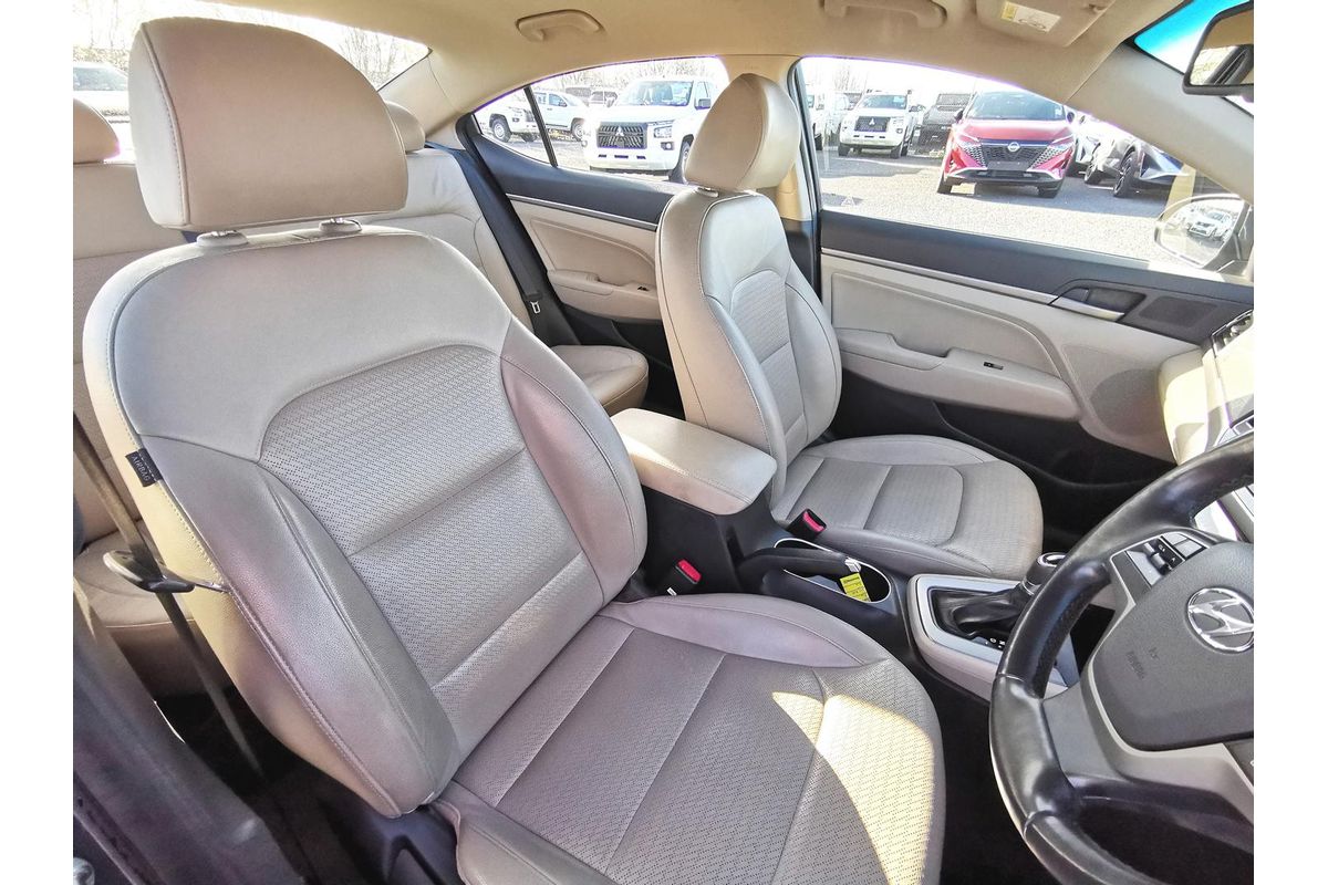 2016 Hyundai Elantra Elite AD
