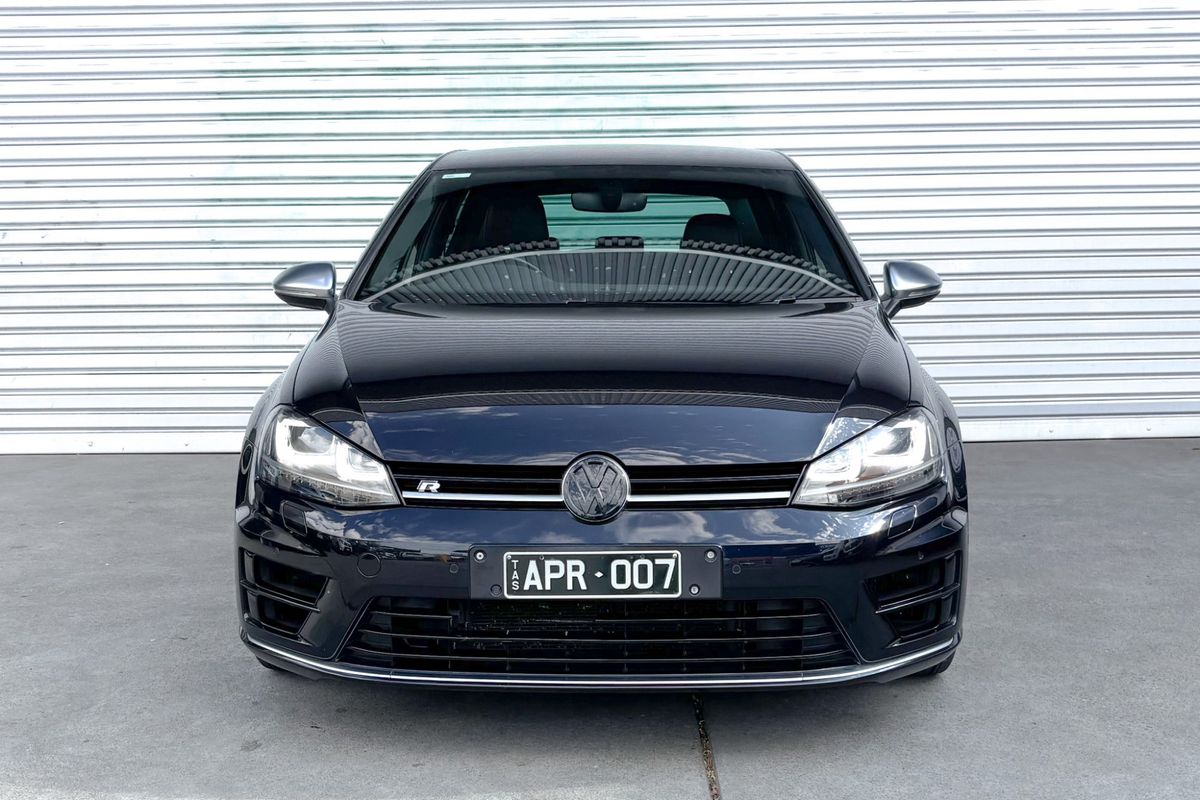 2017 Volkswagen Golf R 7