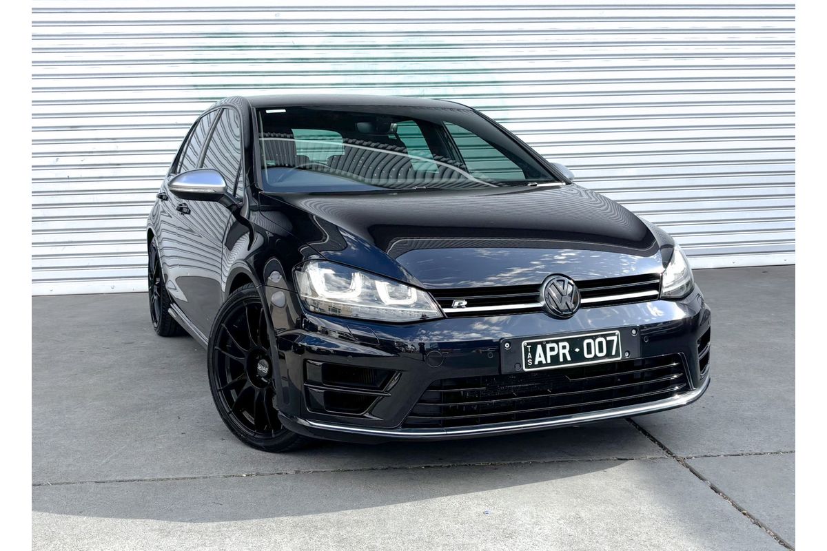 2017 Volkswagen Golf R 7