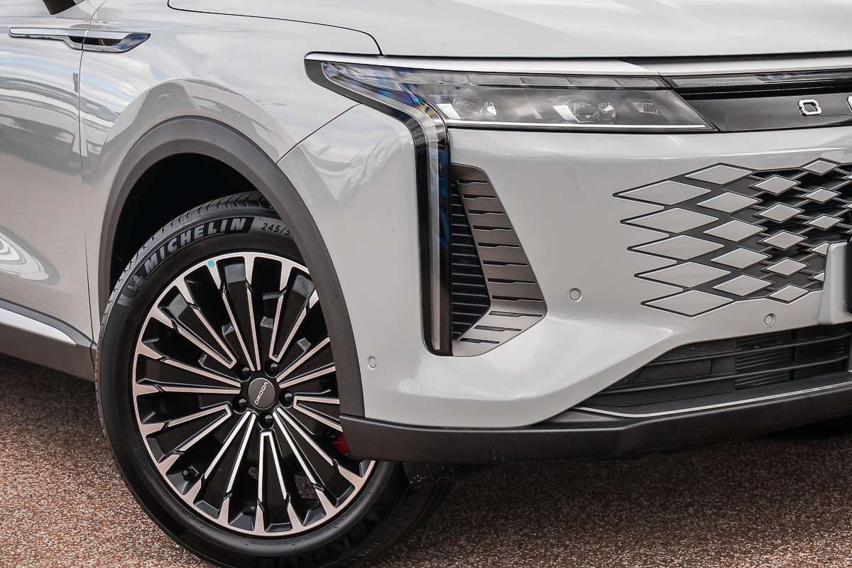 2026 Omoda 9 Virtue