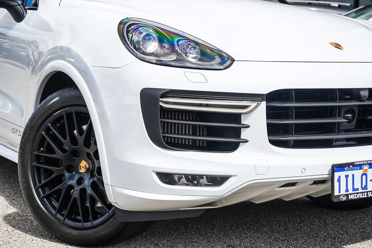 2017 Porsche Cayenne GTS 92A