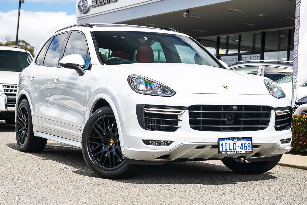 2017 Porsche Cayenne GTS 92A