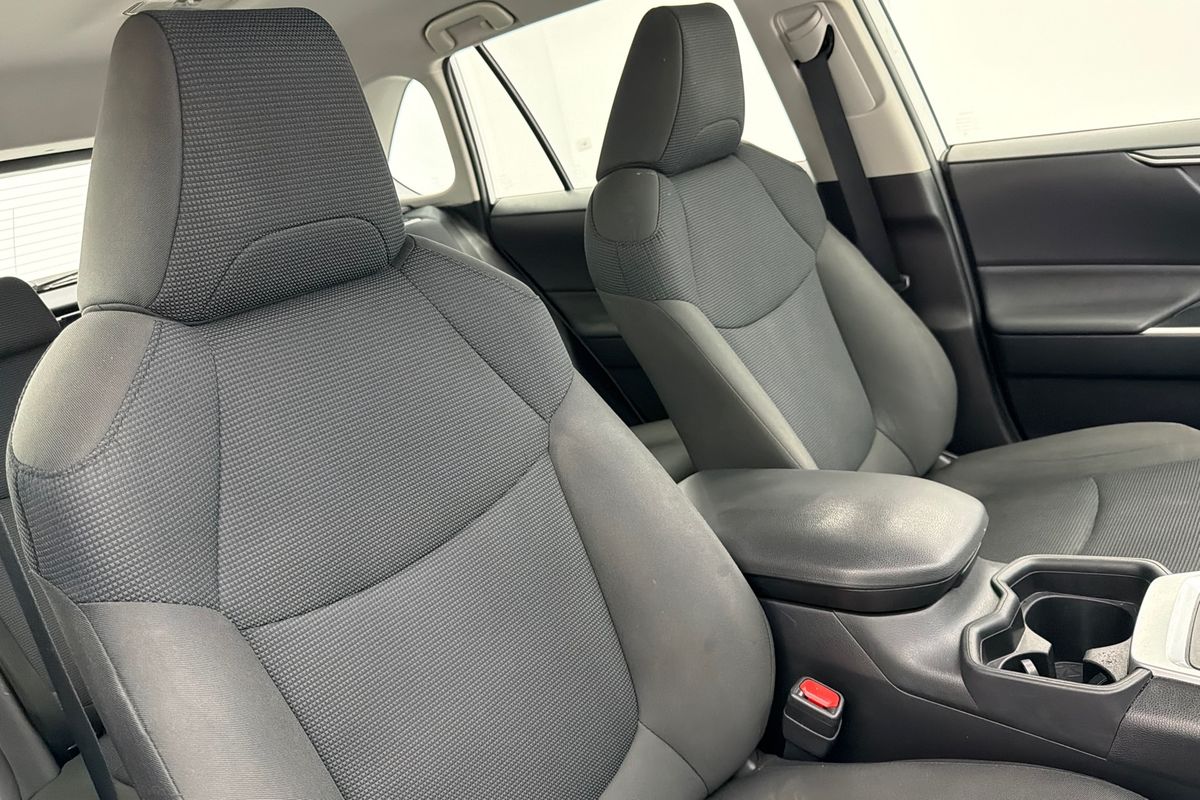 2021 Toyota RAV4 GX MXAA52R