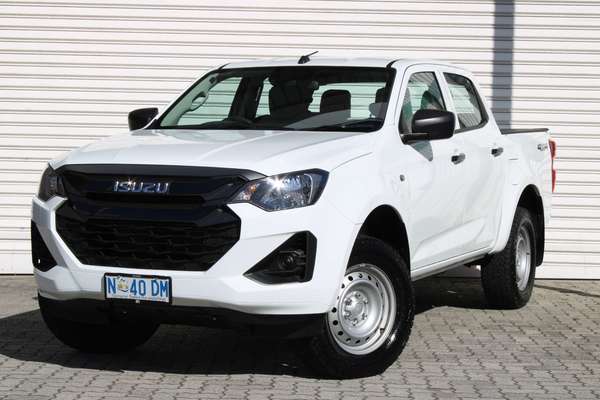 2025 Isuzu D-MAX SX 4X4