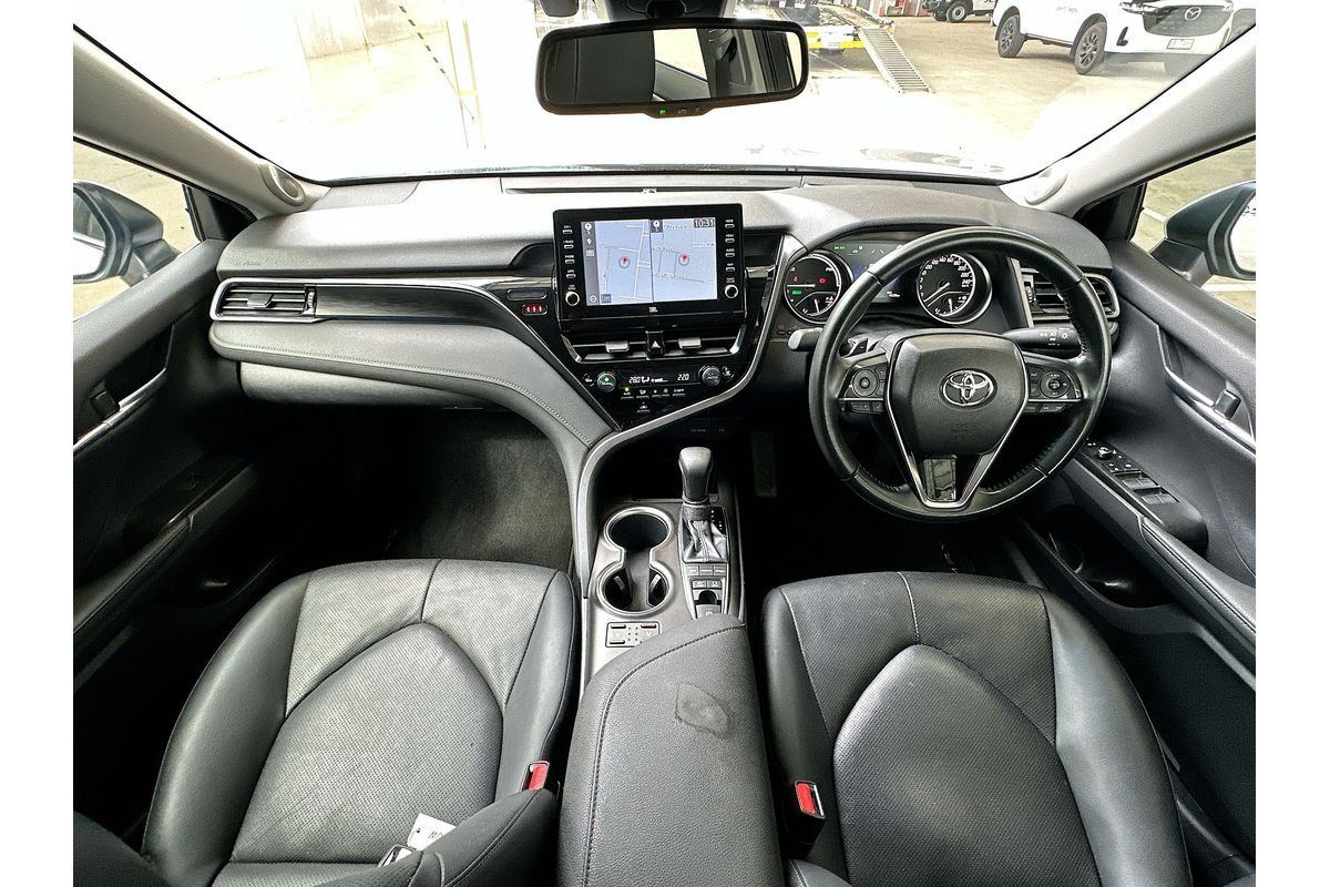 2024 Toyota Camry SL AXVH70R