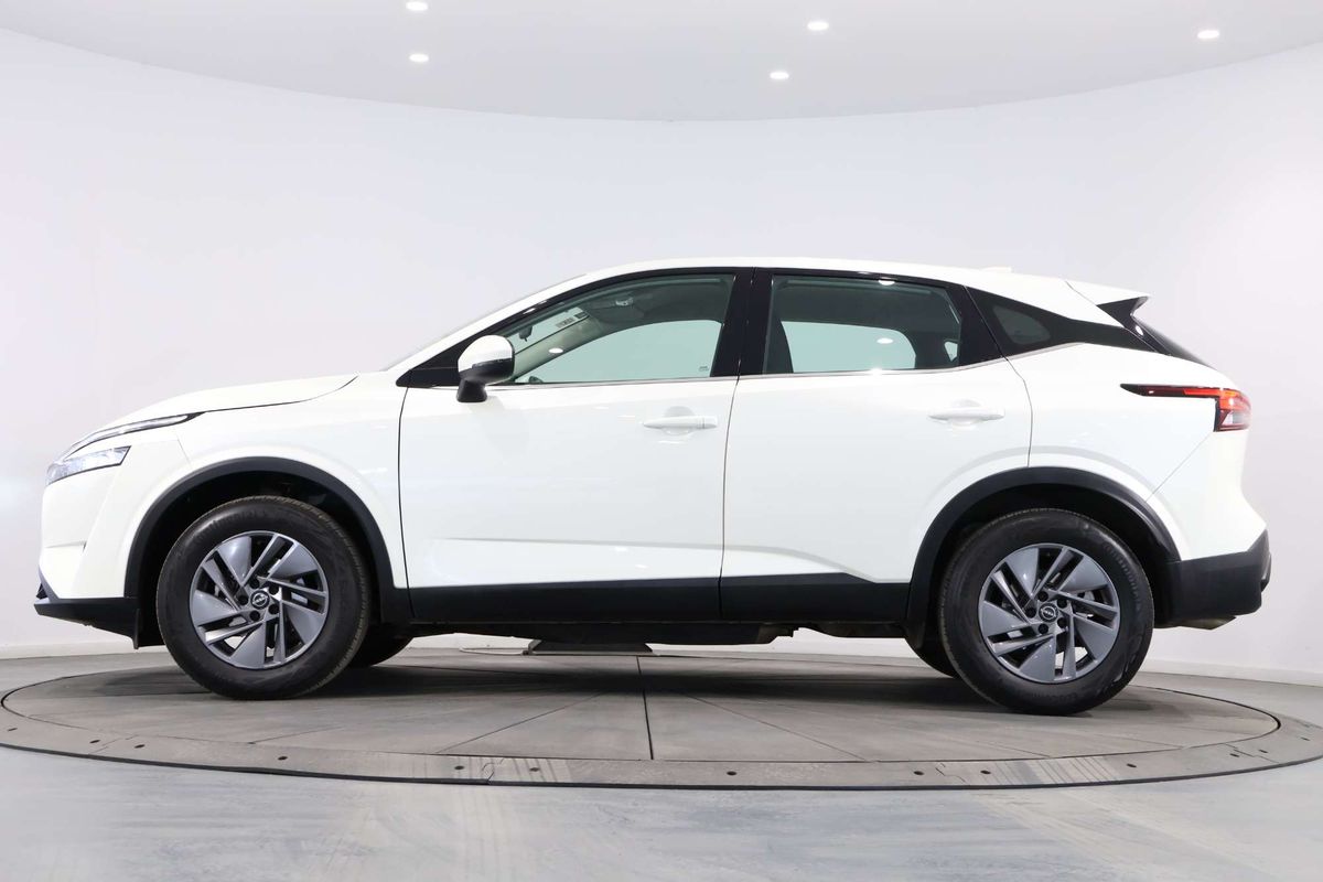 2024 Nissan QASHQAI ST J12