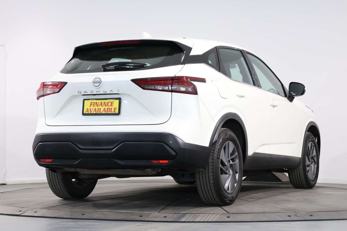 2024 Nissan QASHQAI ST J12