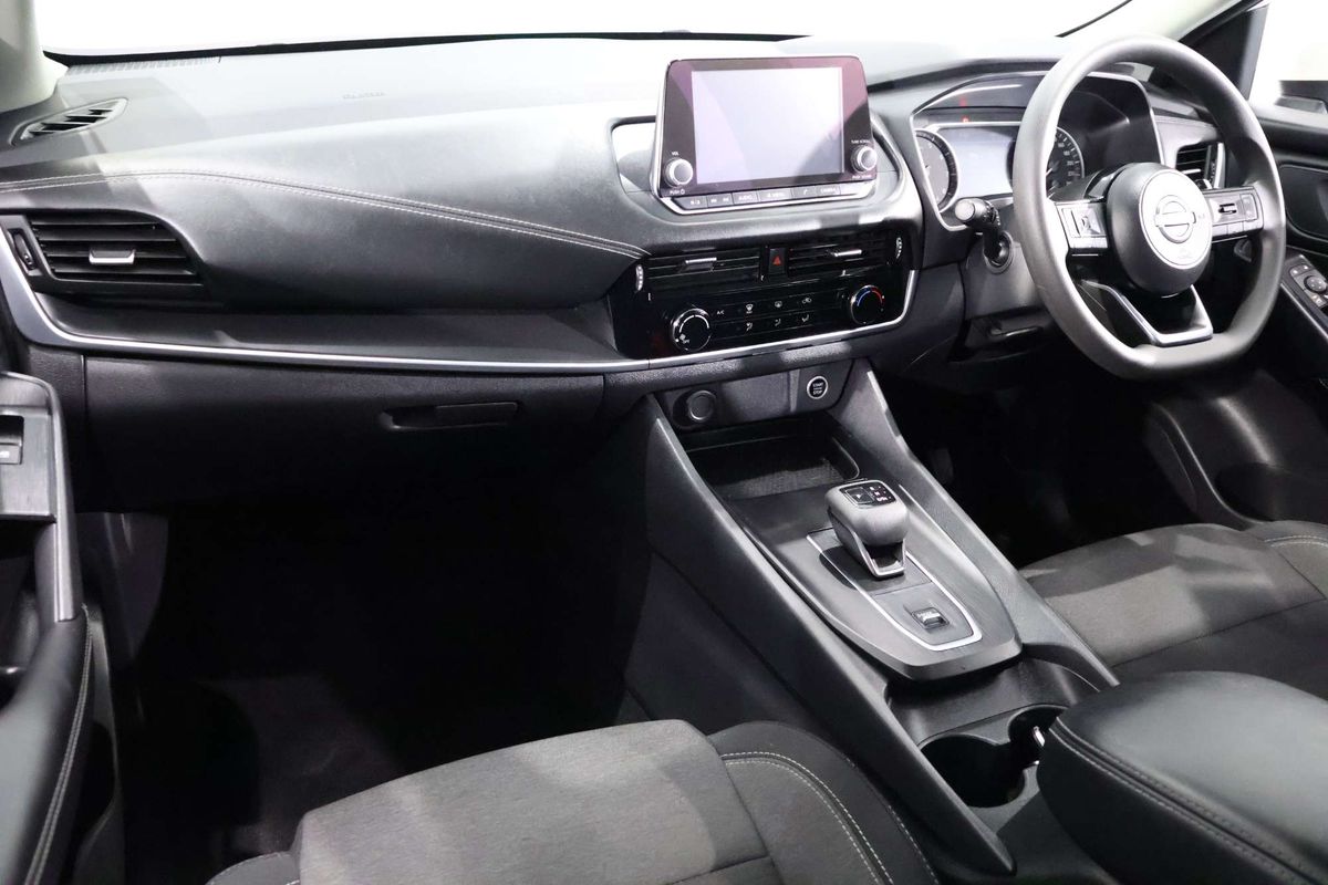 2024 Nissan QASHQAI ST J12