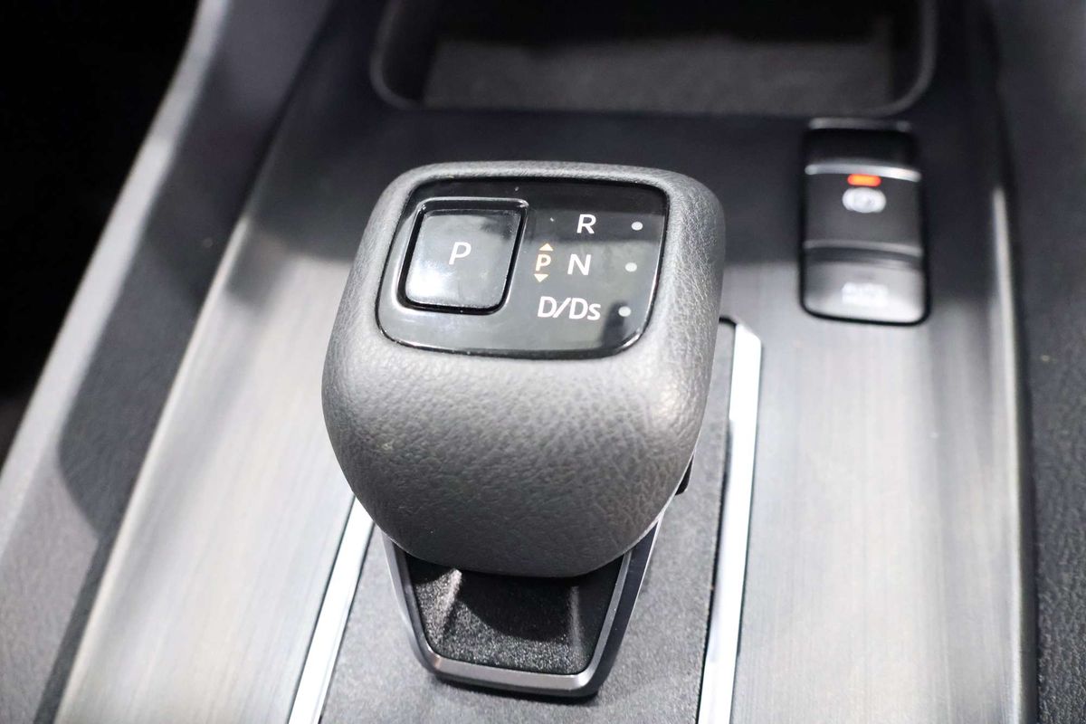2024 Nissan QASHQAI ST J12