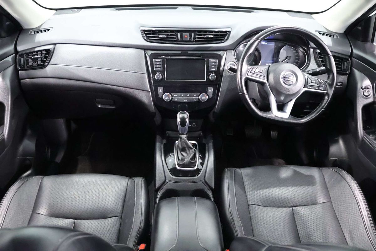 2021 Nissan X-TRAIL ST-L T32