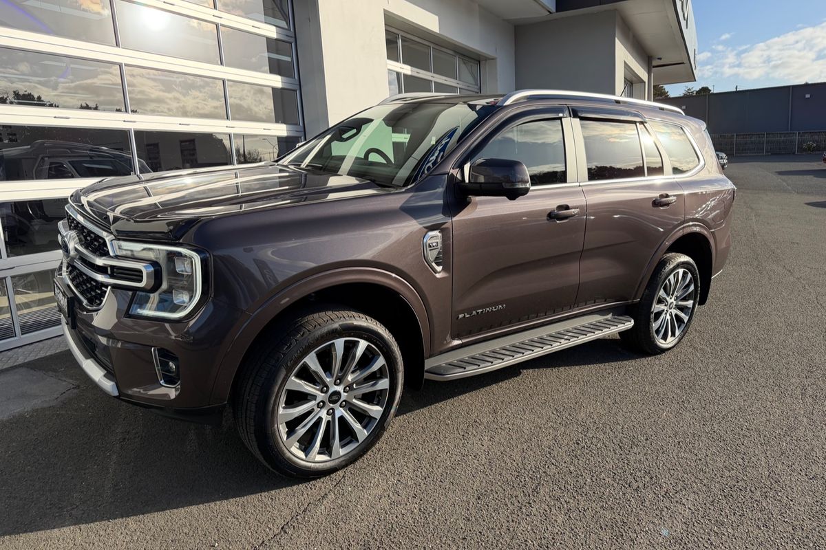 2025 Ford Everest Platinum 3.0L