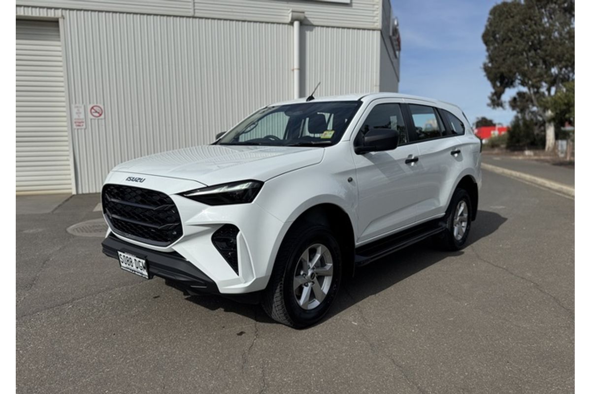 2025 Isuzu MU-X