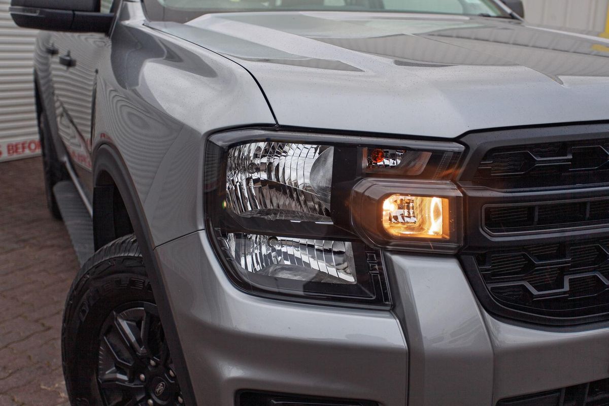 2025 Ford Ranger Black Edition 4X4 2.0L