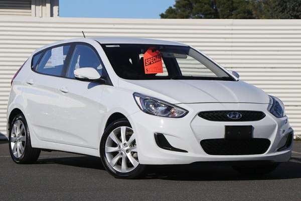 2019 Hyundai Accent Sport RB6