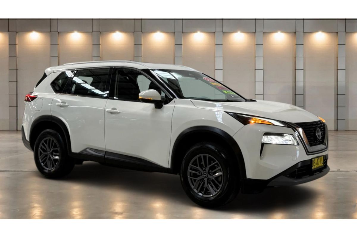 2024 Nissan X-TRAIL ST T33