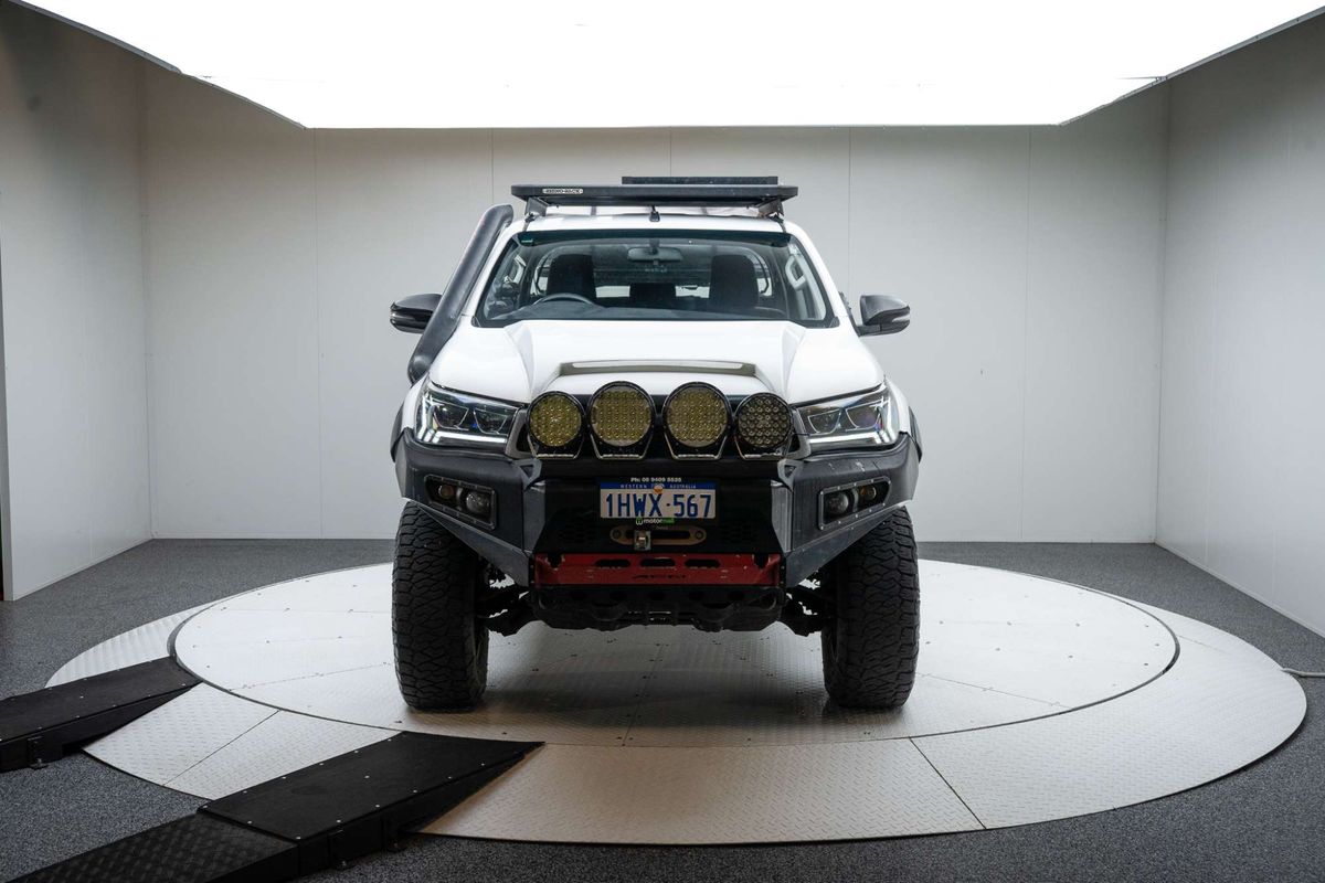2017 Toyota Hilux SR GUN126R 4X4