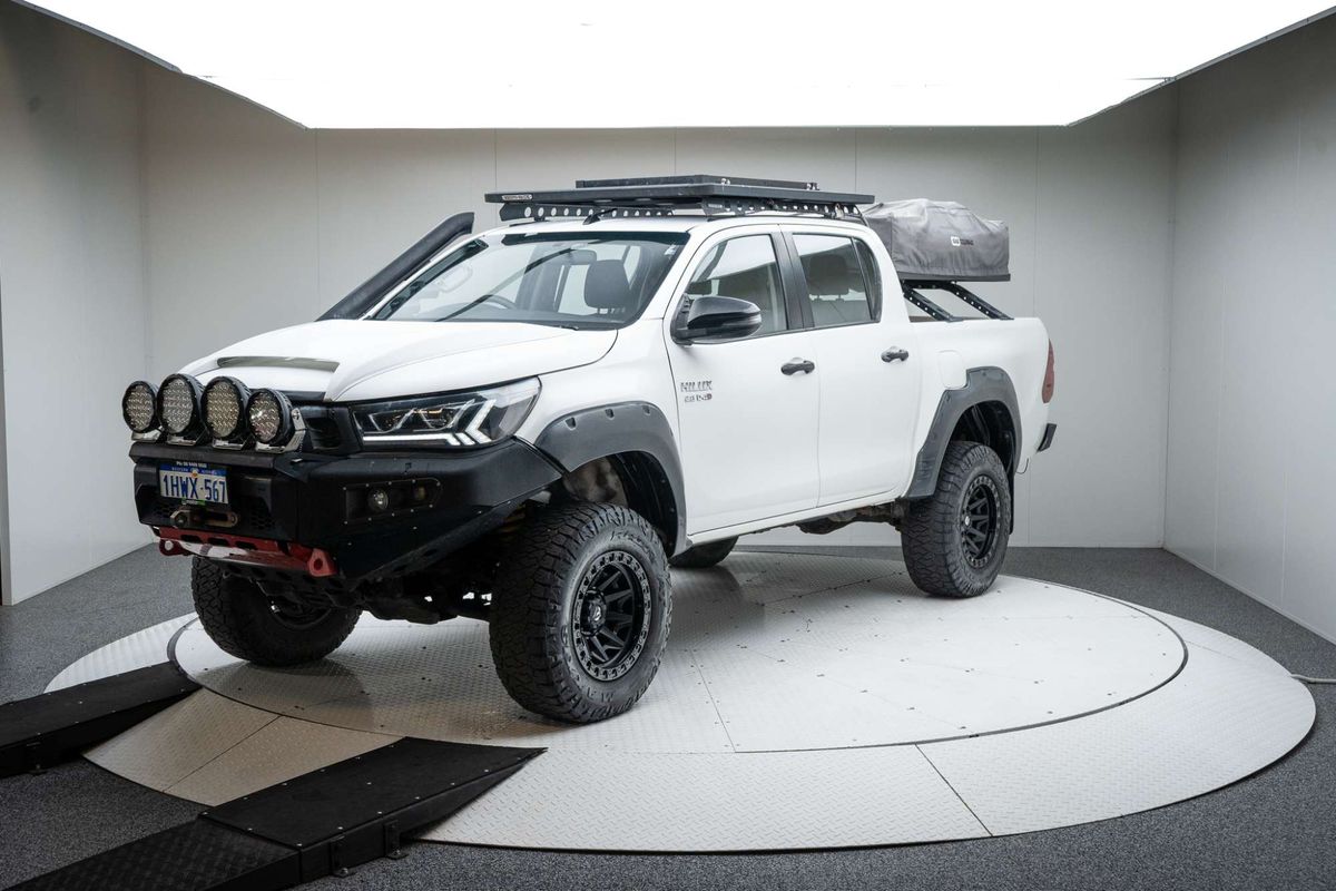 2017 Toyota Hilux SR GUN126R 4X4