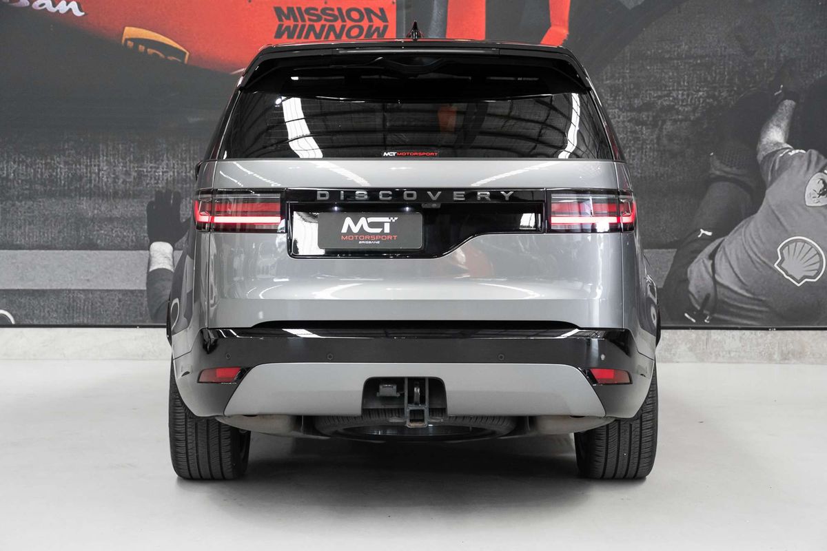 2023 Land Rover Discovery D300 Dynamic HSE Series 5