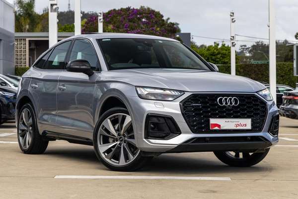 2022 Audi Q5 45 TFSI S line FY