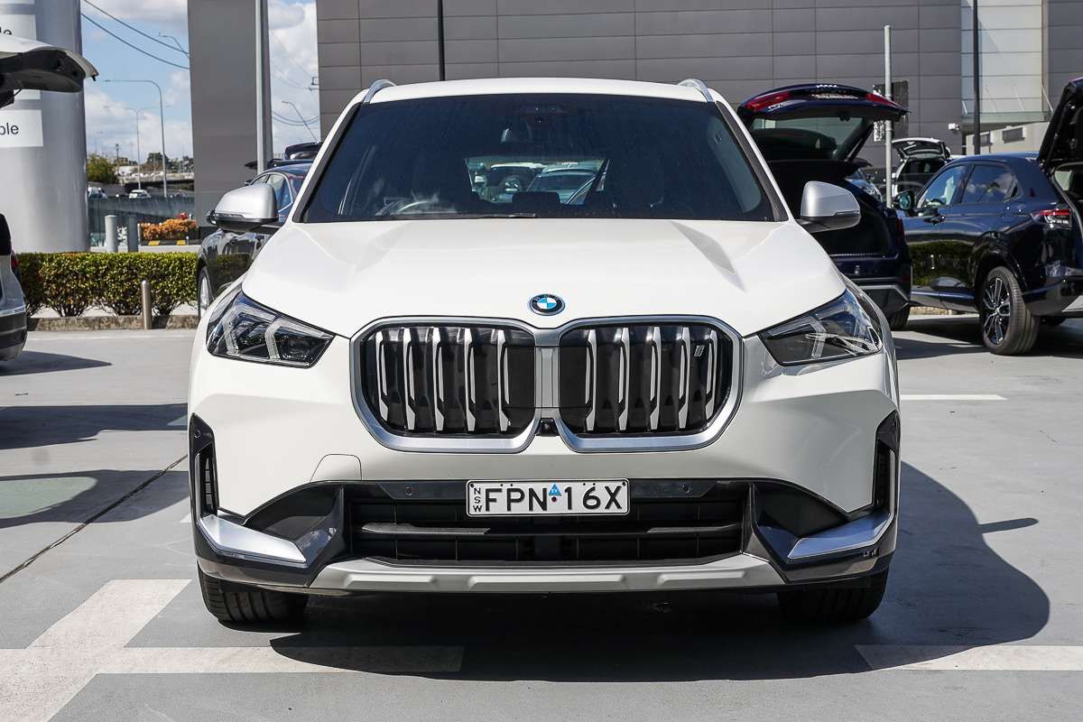 2023 BMW iX1 xDrive30 xLine U11