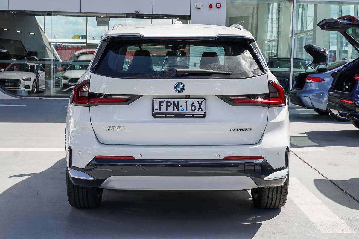 2023 BMW iX1 xDrive30 xLine U11