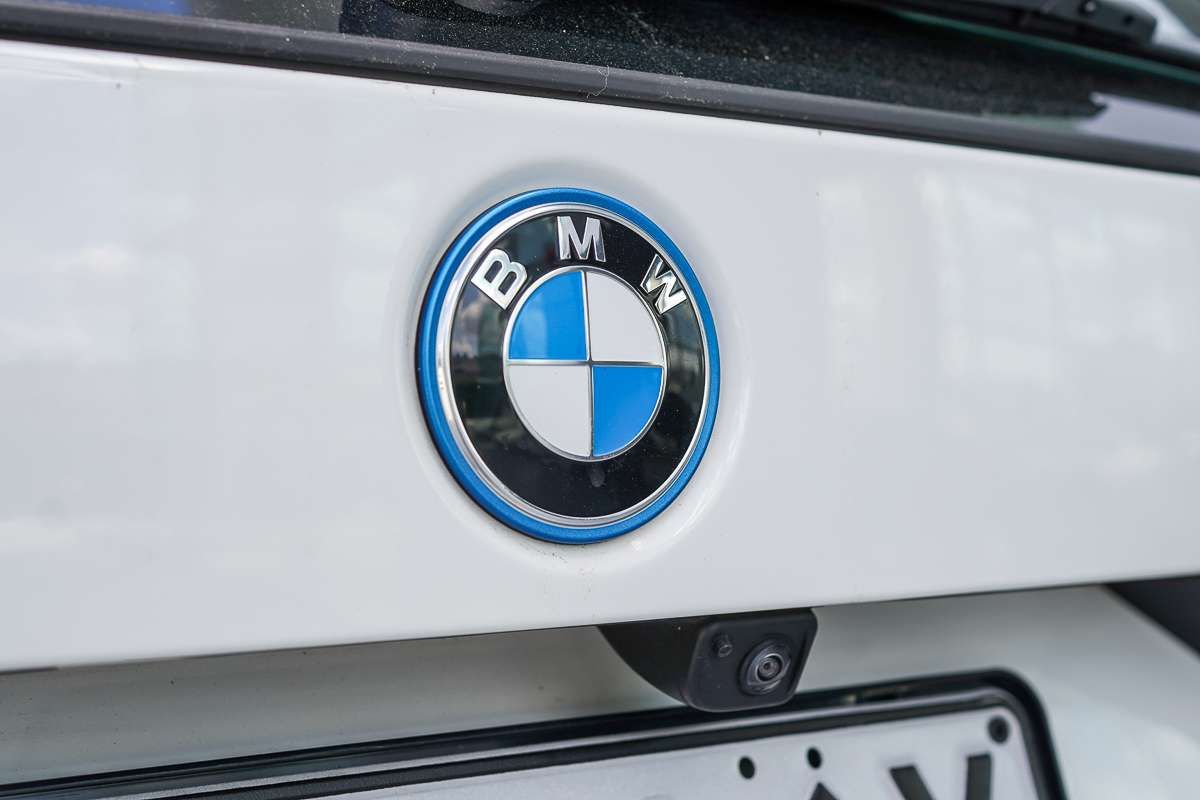 2023 BMW iX1 xDrive30 xLine U11
