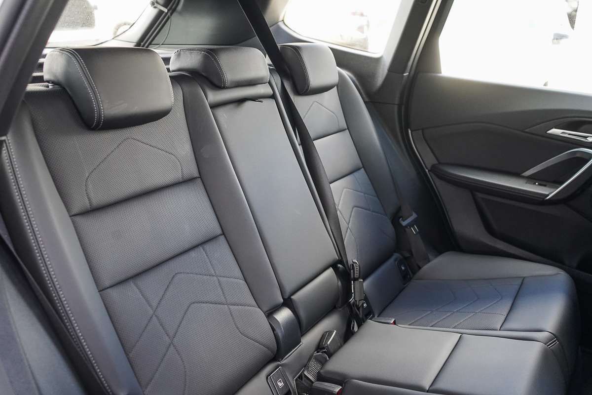 2023 BMW iX1 xDrive30 xLine U11