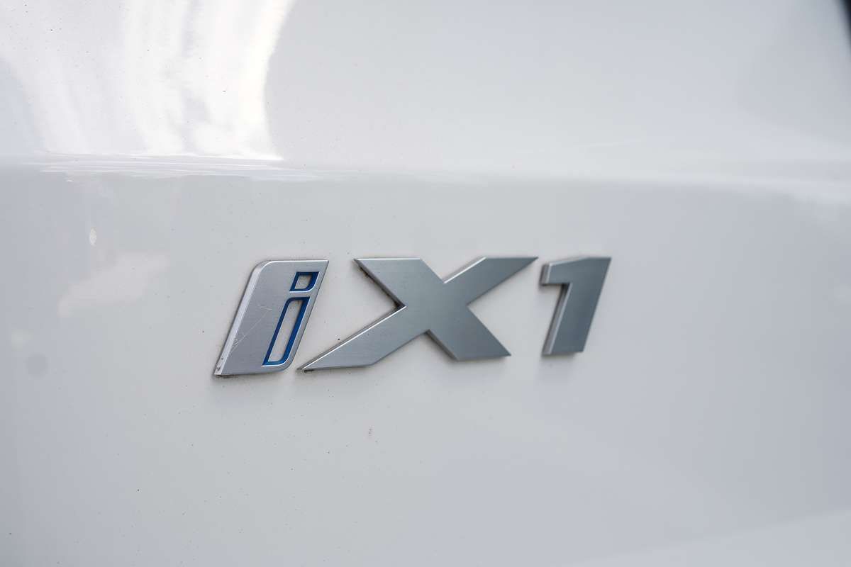 2023 BMW iX1 xDrive30 xLine U11