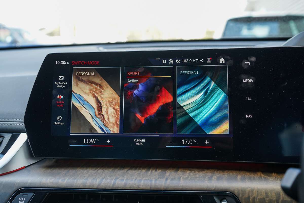 2023 BMW iX1 xDrive30 xLine U11